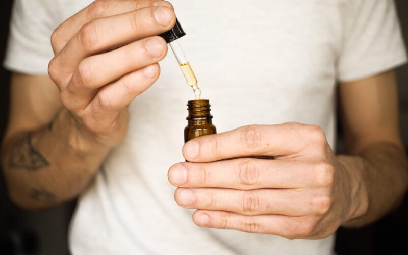 CBD-Olja för Husdjur – Allt du Behöver Veta